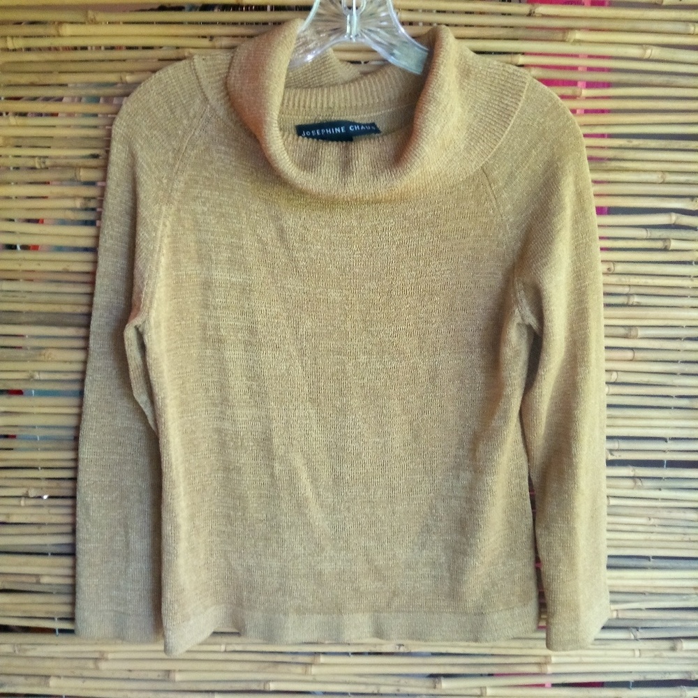 Josephine Chaus S Turtle Neck Pullover Sweater Top in Gold